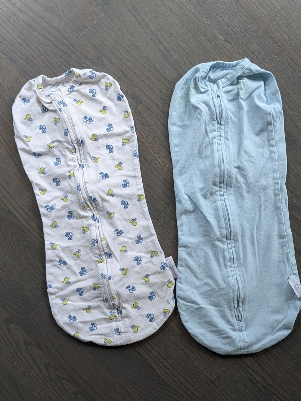 Set of 2 SwaddleMe Pods - Newborn Zip-Up Swaddles - 5-10 lbs